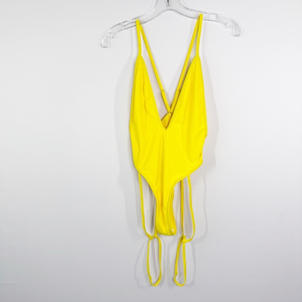 Top Melon Yellow One Piece Bathing Suit Size L Deep V-Neck Beach Pool Summer